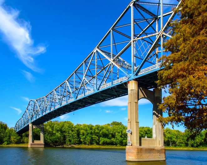 bridge over illinois river